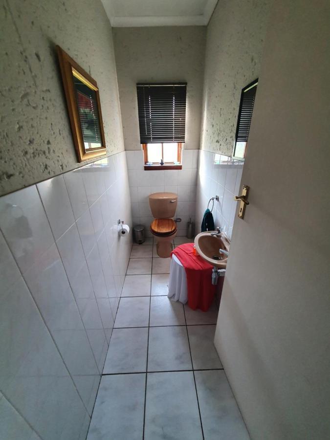 Life Tours & Accommodation Boksburg Zewnętrze zdjęcie