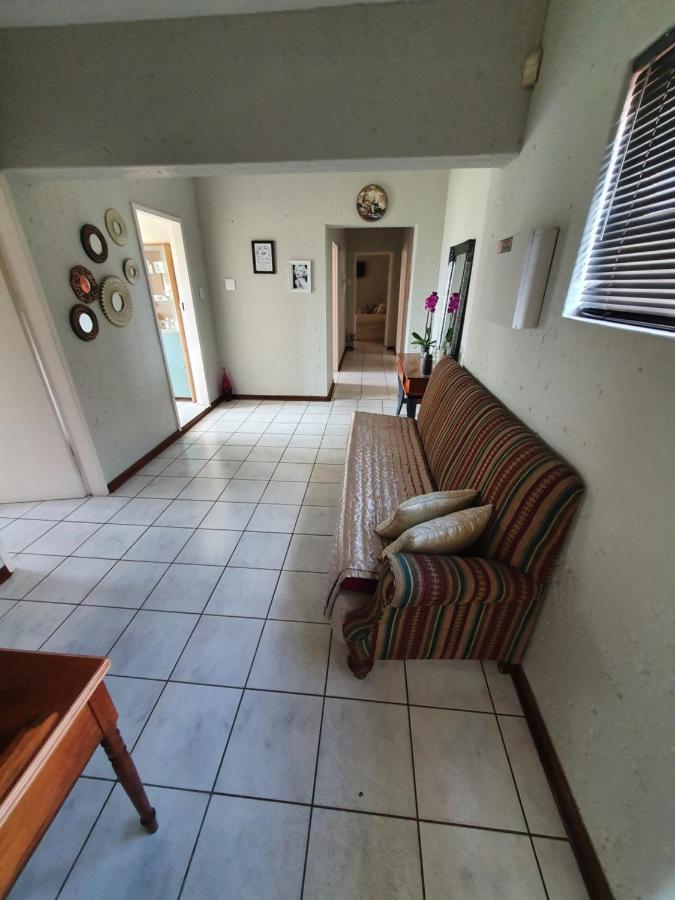 Life Tours & Accommodation Boksburg Zewnętrze zdjęcie
